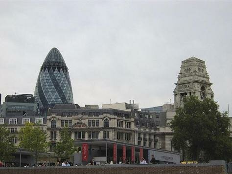 London - old with the new Photo - London, England 