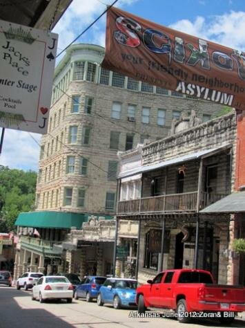 Eureka Springs Photo - Eureka Springs, Arkansas 
